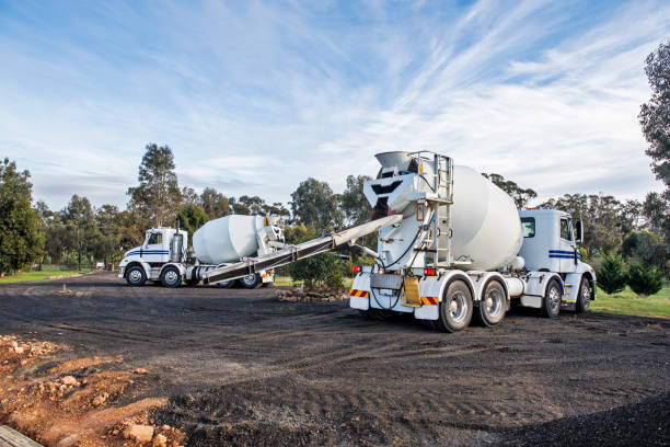 Best Concrete Driveway Installation  in Dallas, TX